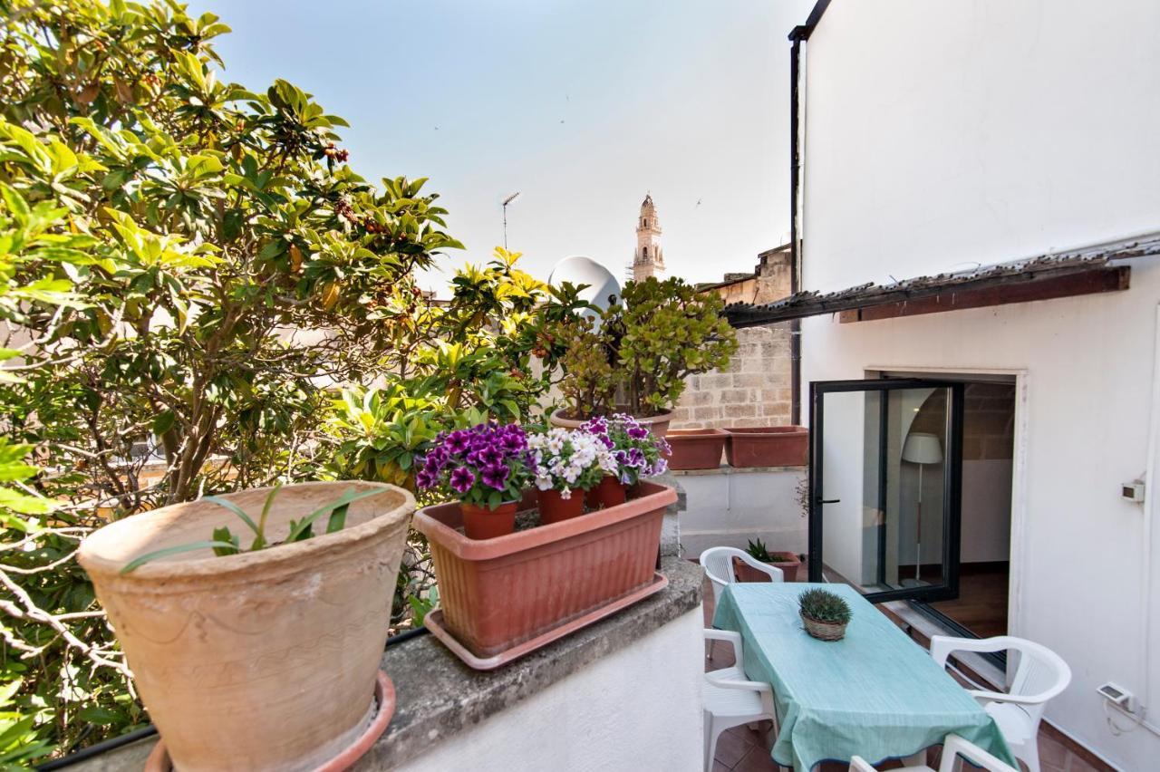 Apartamento Terzo Campanello - Terrazza Nel Centro Storico Lecce Exterior foto