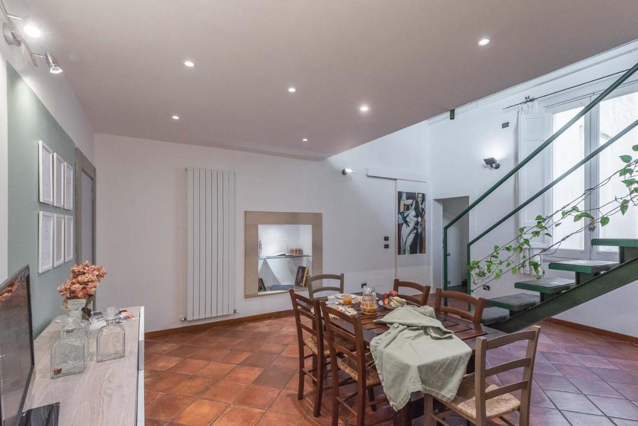 Apartamento Terzo Campanello - Terrazza Nel Centro Storico Lecce Exterior foto