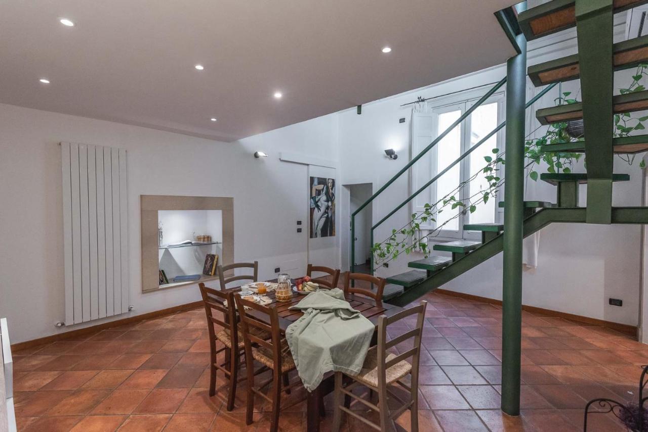 Apartamento Terzo Campanello - Terrazza Nel Centro Storico Lecce Exterior foto
